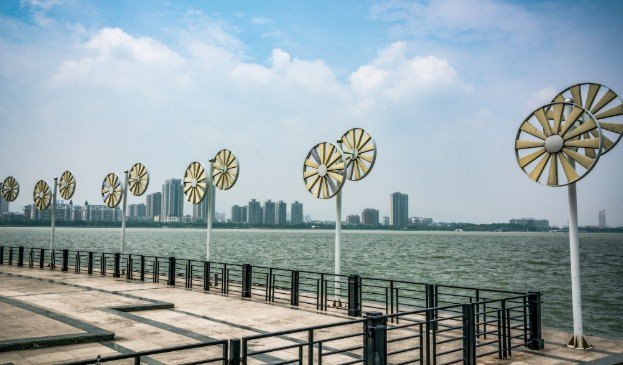 Shared Lessons From Major Waterfront Projects